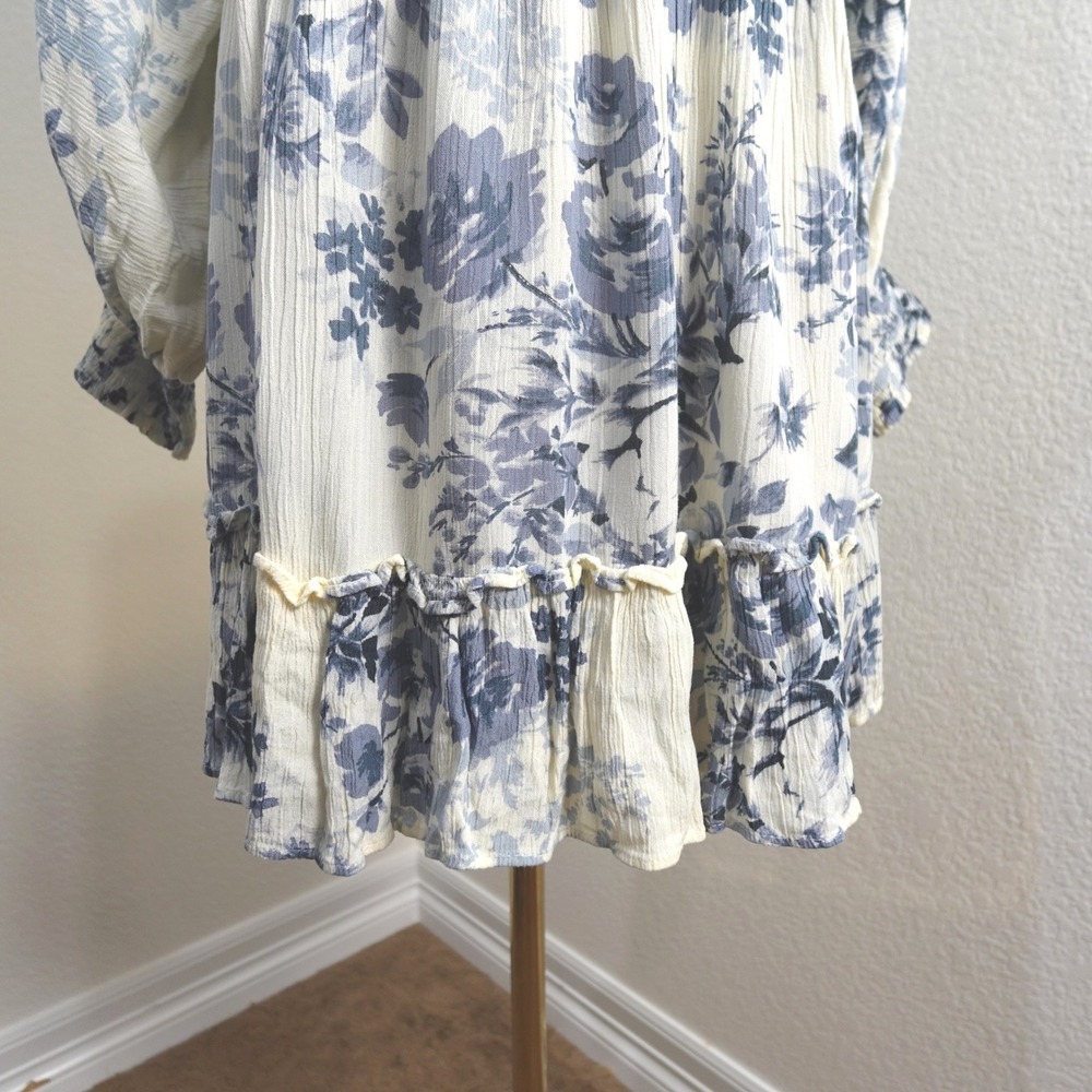 Lovestitch Floral Mini Dress M Blue White Cottagecore Smocked Peasant Slv Boho - Picture 11 of 16